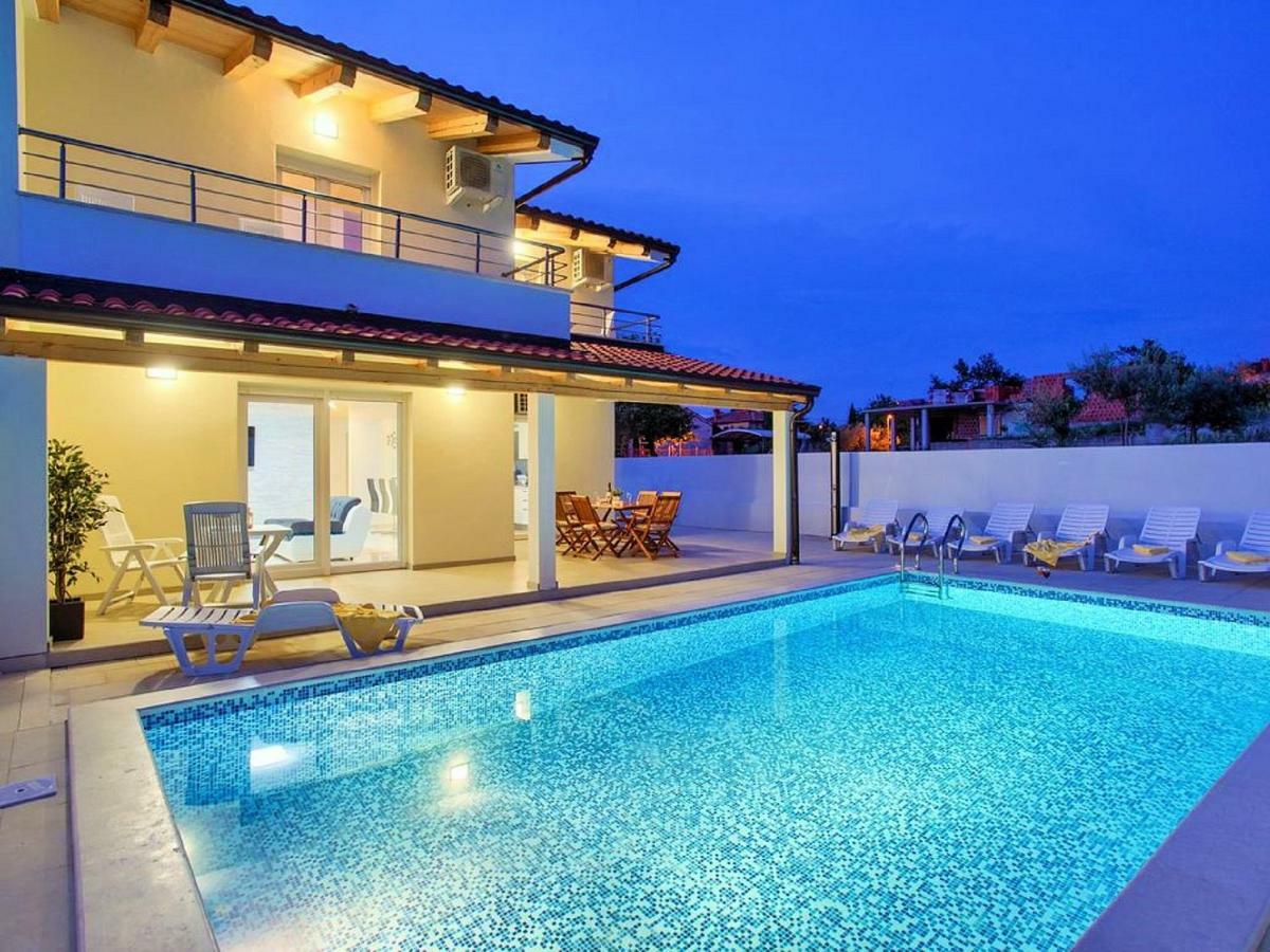 Villa Sanja Plovanija Exterior photo